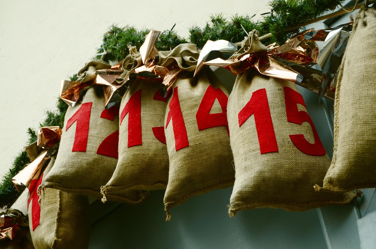 Fra søndag til søndag: Overrask med en personlig smykkeadvent